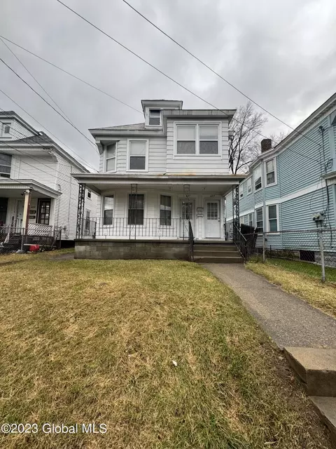 427 Duane Ave, Schenectady, NY 12304