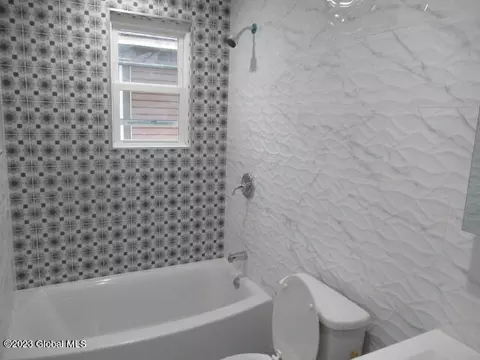 442 Cedar St, Schenectady, NY 12306 photo 10