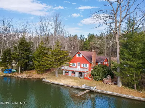 311 Bear Gulch Rd, Summit, NY 12175