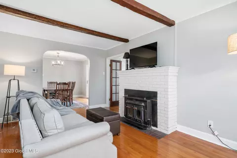 979 Riverview Rd, Schenectady, NY 12309 photo 11