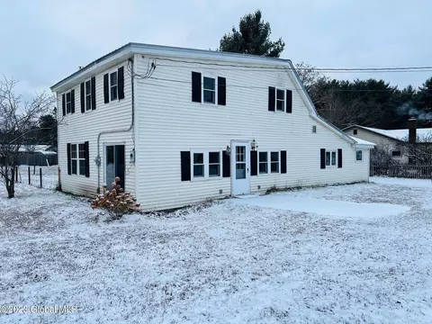 29 Scott Ln, Keeseville, NY 12944