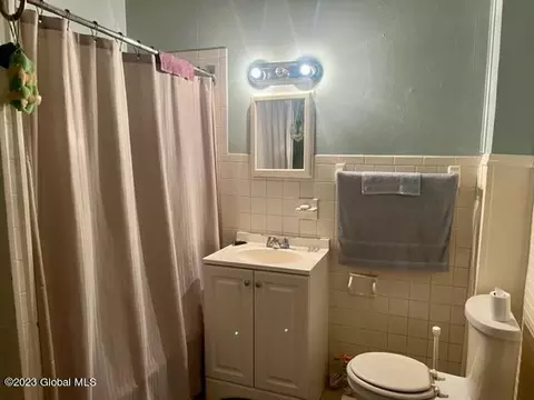 865 3rd Ave, Troy, NY 12182 photo 6