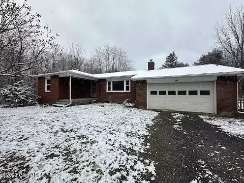 517 Altamont Rd, Altamont, NY 12009