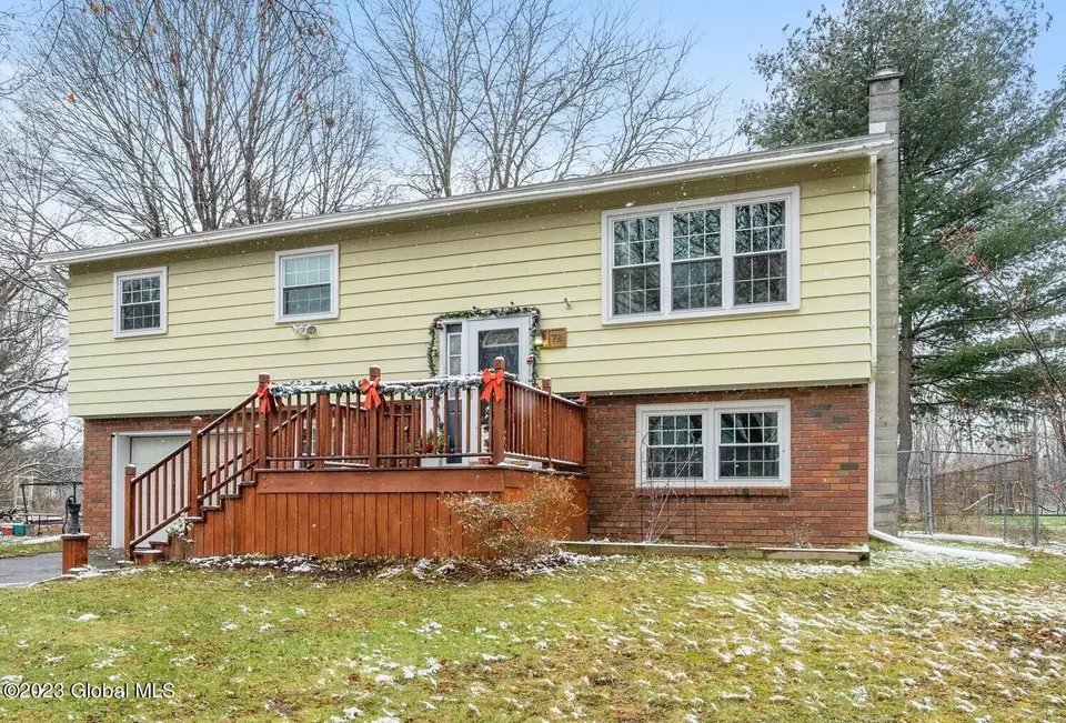 78 Coventry Ct, Voorheesville, NY 12186 40 Photos Movoto