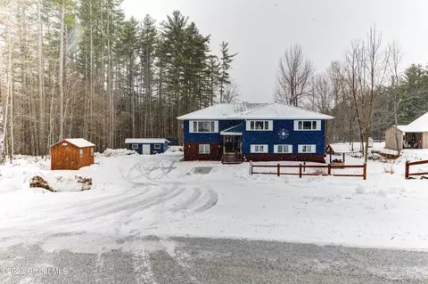 135 Buttermilk Hill Rd, Wells, NY 12190