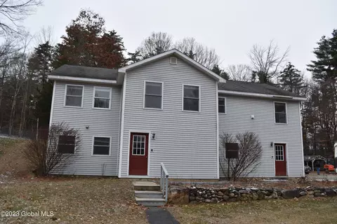 30 Pine Hill Ln, Fort Ann, NY 12827