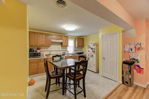 1106 3rd Ave, Schenectady, NY 12303 photo 7