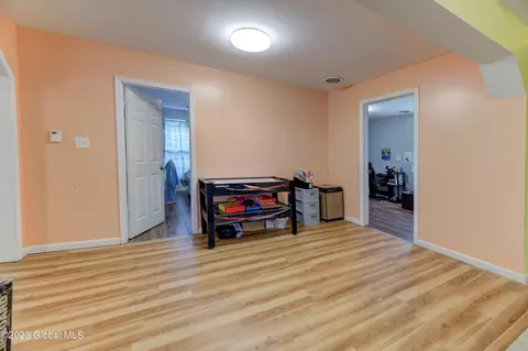 1106 3rd Ave, Schenectady, NY 12303 photo 9