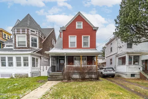 1067 Madison Ave, Albany, NY 12208