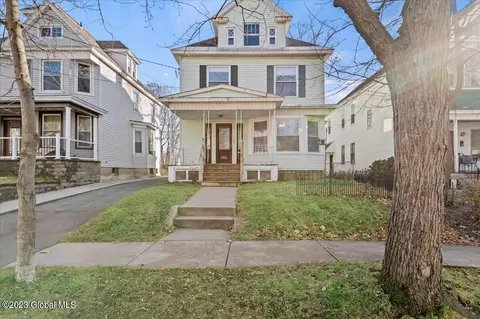 141 Elmer Ave, Schenectady, NY 12308