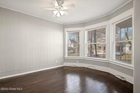 141 Elmer Ave, Schenectady, NY 12308 photo 3