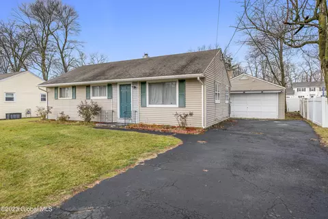 66 Rooney Ave, Albany, NY 12205