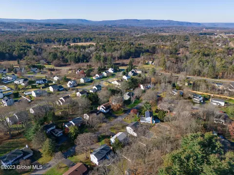 31 Daniel St, Slingerlands, NY 12159 photo 41