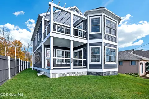 1316 Nys Rt 9p, Saratoga, NY 12866