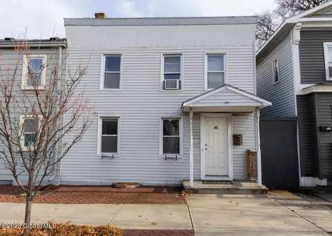 482 2nd Ave, Troy, NY 12182