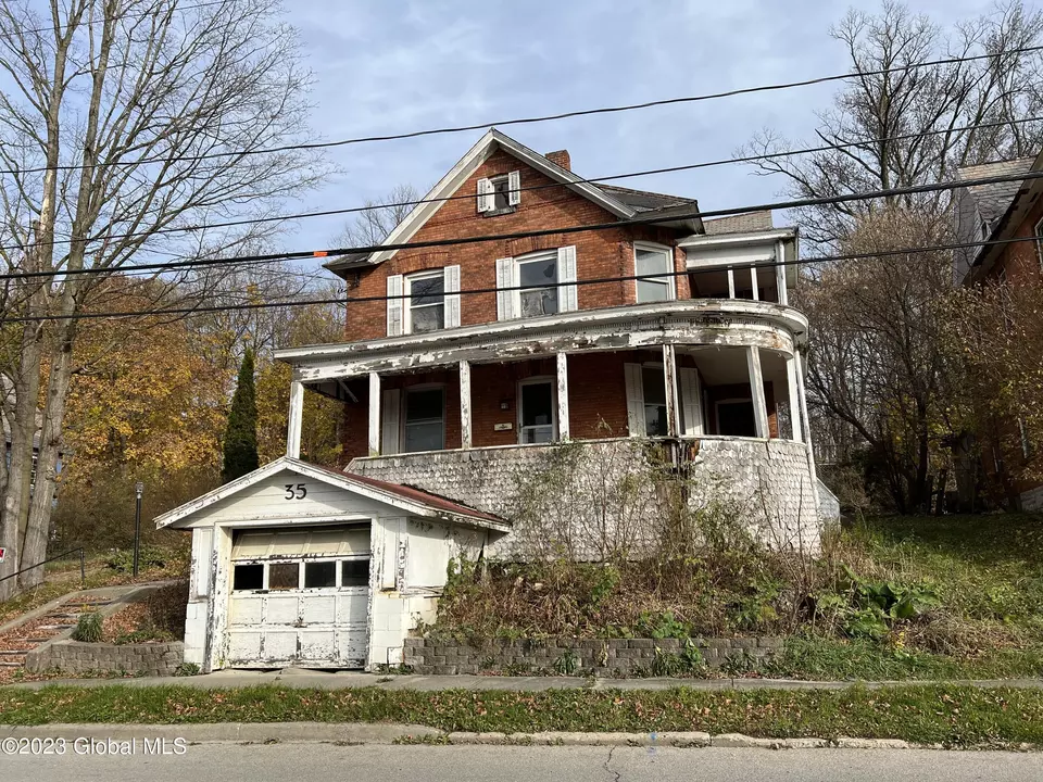 35 Monroe St, Saint Johnsville, NY 13452 16 Photos Movoto