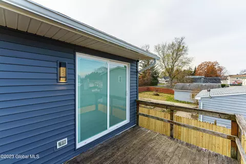 69 Starr Ave, Schenectady, NY 12304 photo 28