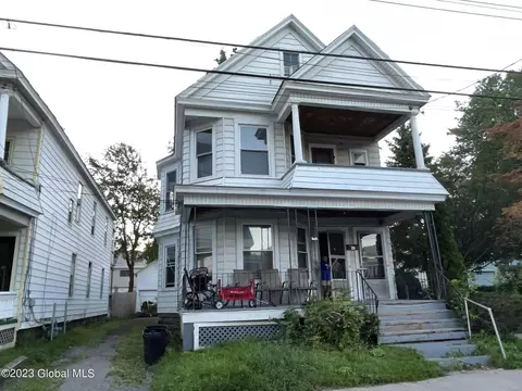 43 Western Pkwy, Schenectady, NY 12304