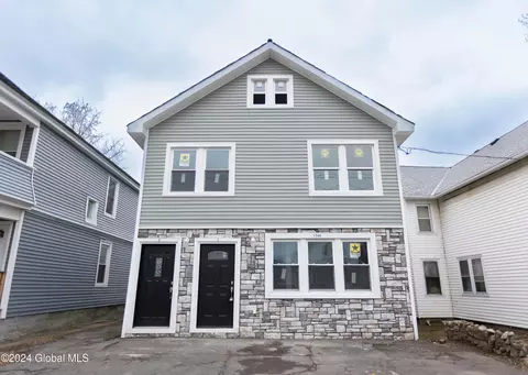 1744 Albany St, Schenectady, NY 12304