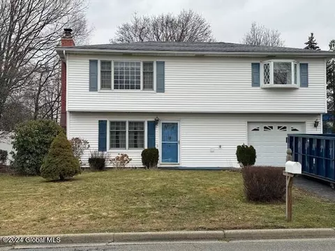 50 Donegal Ave, Troy, NY 12180