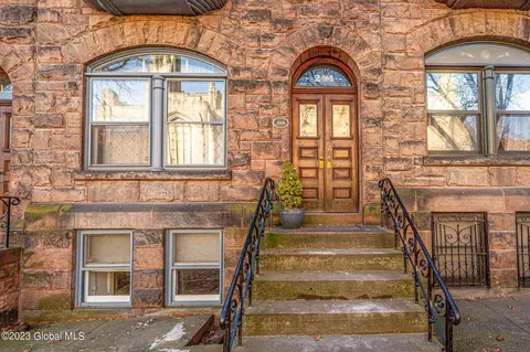 214 Lancaster St, Albany, NY 12210