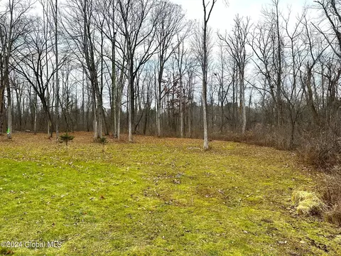 352 Consaul Rd, Schenectady, NY 12304 photo 5