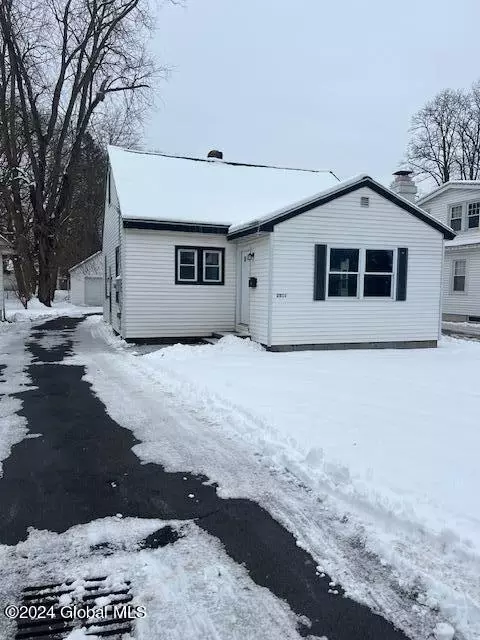 2511 2nd Ave, Schenectady, NY 12303