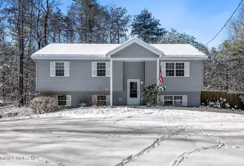 352 Big Boom Rd, Queensbury, NY 12804