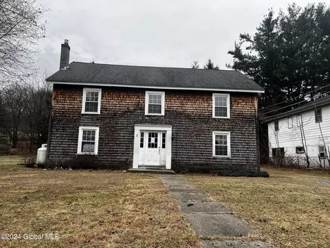 1 Locust St, Rensselaer, NY 12144