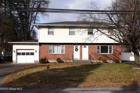223 Osborne Rd, Albany, NY 12205