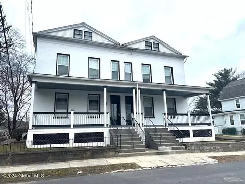 201 8th Ave, Watervliet, NY 12189