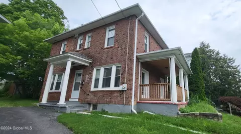 101 S Main Ave, Albany, NY 12208