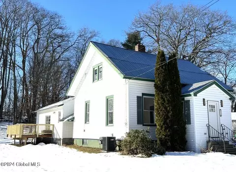 50 Pearl St, Gloversville, NY 12078