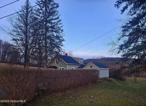 34 Button Rd, Pittstown, NY 12182 photo 6