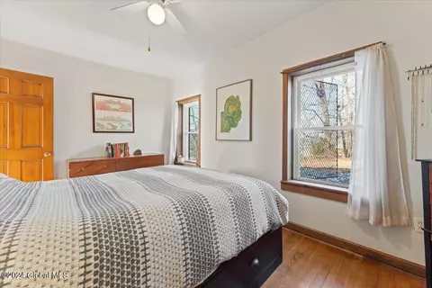 28 Eagle St, Troy, NY 12180 photo 28