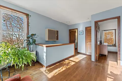 28 Eagle St, Troy, NY 12180 photo 20