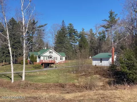 2914 Ny-8, Johnsburg, NY 12843