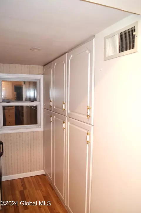 407 Walnut St, Corinth, NY 12822 photo 7