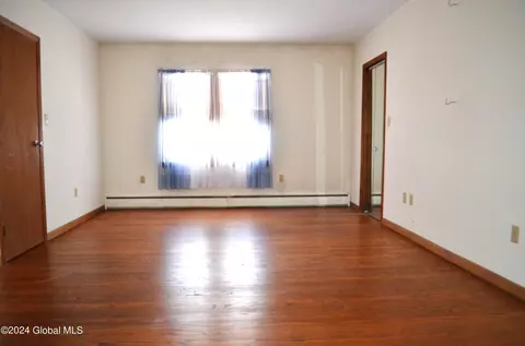 407 Walnut St, Corinth, NY 12822 photo 13
