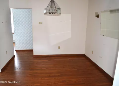 407 Walnut St, Corinth, NY 12822 photo 10