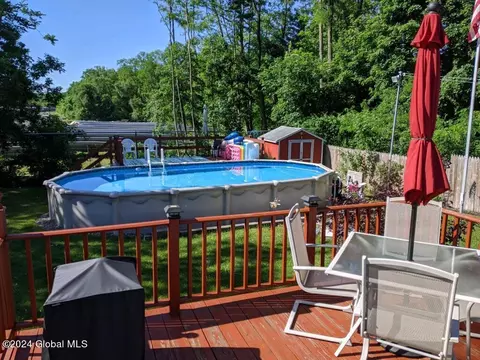 1876 Broad St, Schenectady, NY 12306 photo 6