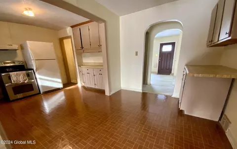 1876 Broad St, Schenectady, NY 12306 photo 10