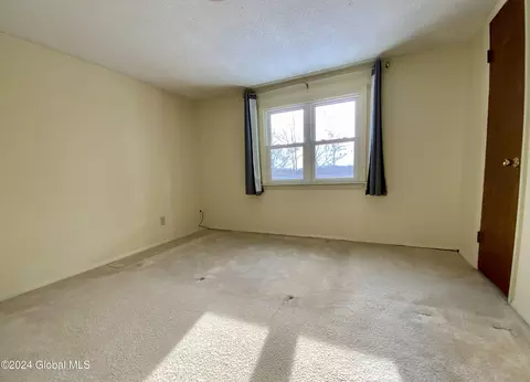 1876 Broad St, Schenectady, NY 12306 photo 23