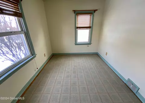 1876 Broad St, Schenectady, NY 12306 photo 17