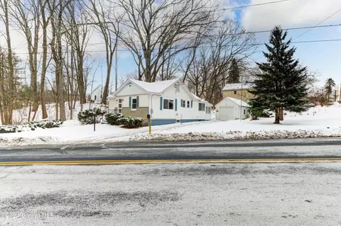202 S Kingsboro Ave, Gloversville, NY 12078