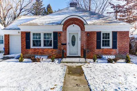 189 Colonial Ave, Albany, NY 12208