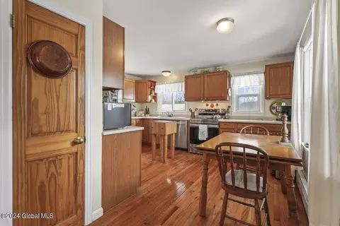 334 Middle Rd, Salem, NY 12865 photo 26