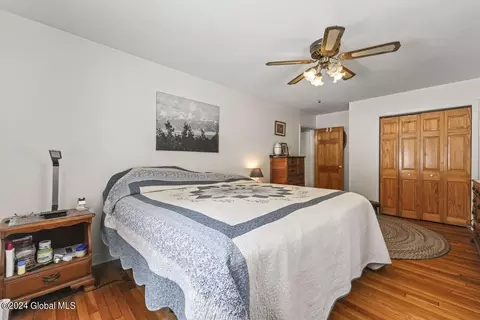 334 Middle Rd, Salem, NY 12865 photo 32