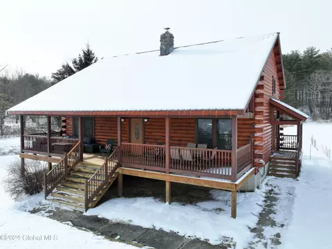 513 Route 32, Schuylerville, NY 12871