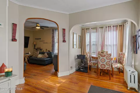 1025 Forest Rd, Schenectady, NY 12303 photo 8
